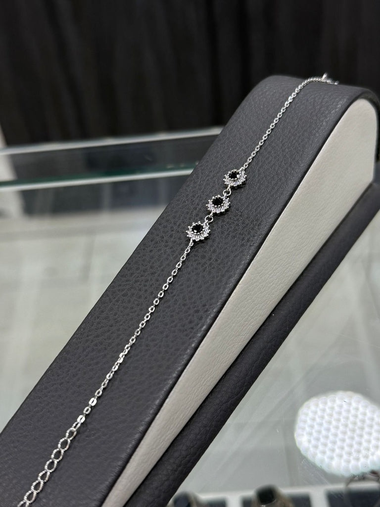 تشكيلة اساور نسائية